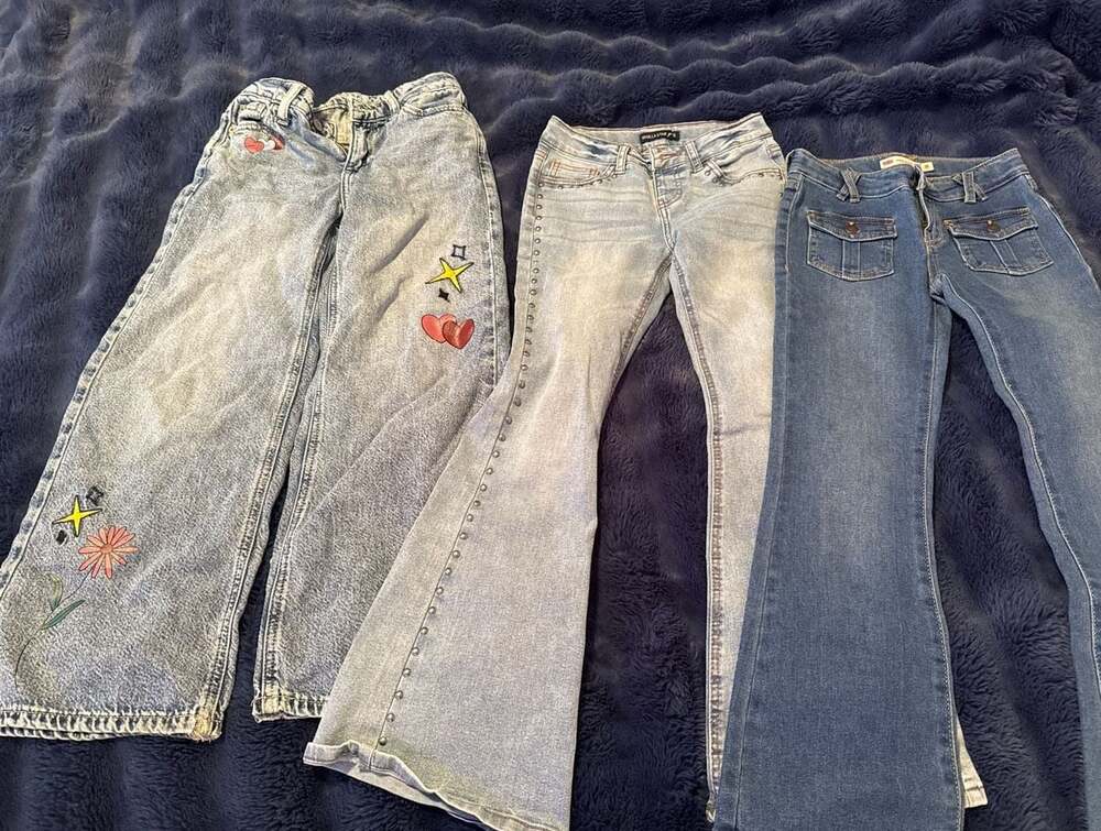 Girls size 8 Lot of 3 Pairs Jeans Including Embroidered Denim and Levi's Flare